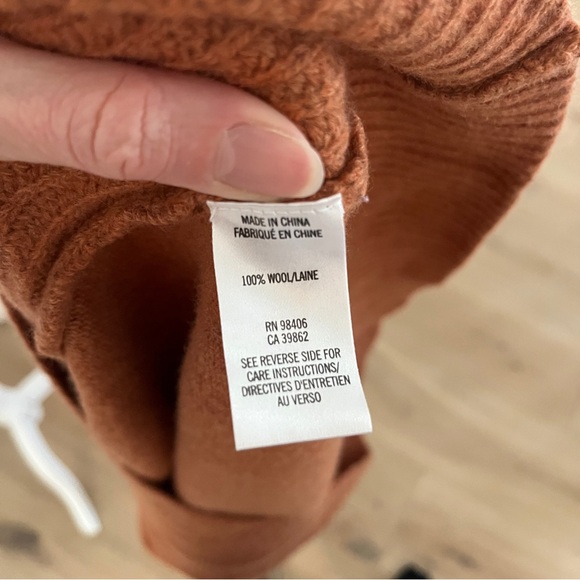 Theory Women's Warm Brown Crew Neck Sweater - Picture 4 of 4